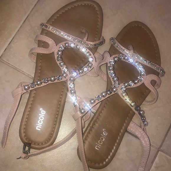 Nicole Shoes - Light pink cute Sandles with pearls